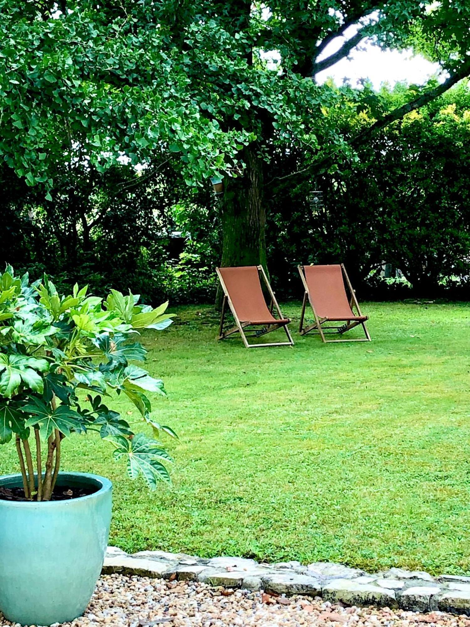 La Parenthese Bed and Breakfast Saubrigues Exteriör bild