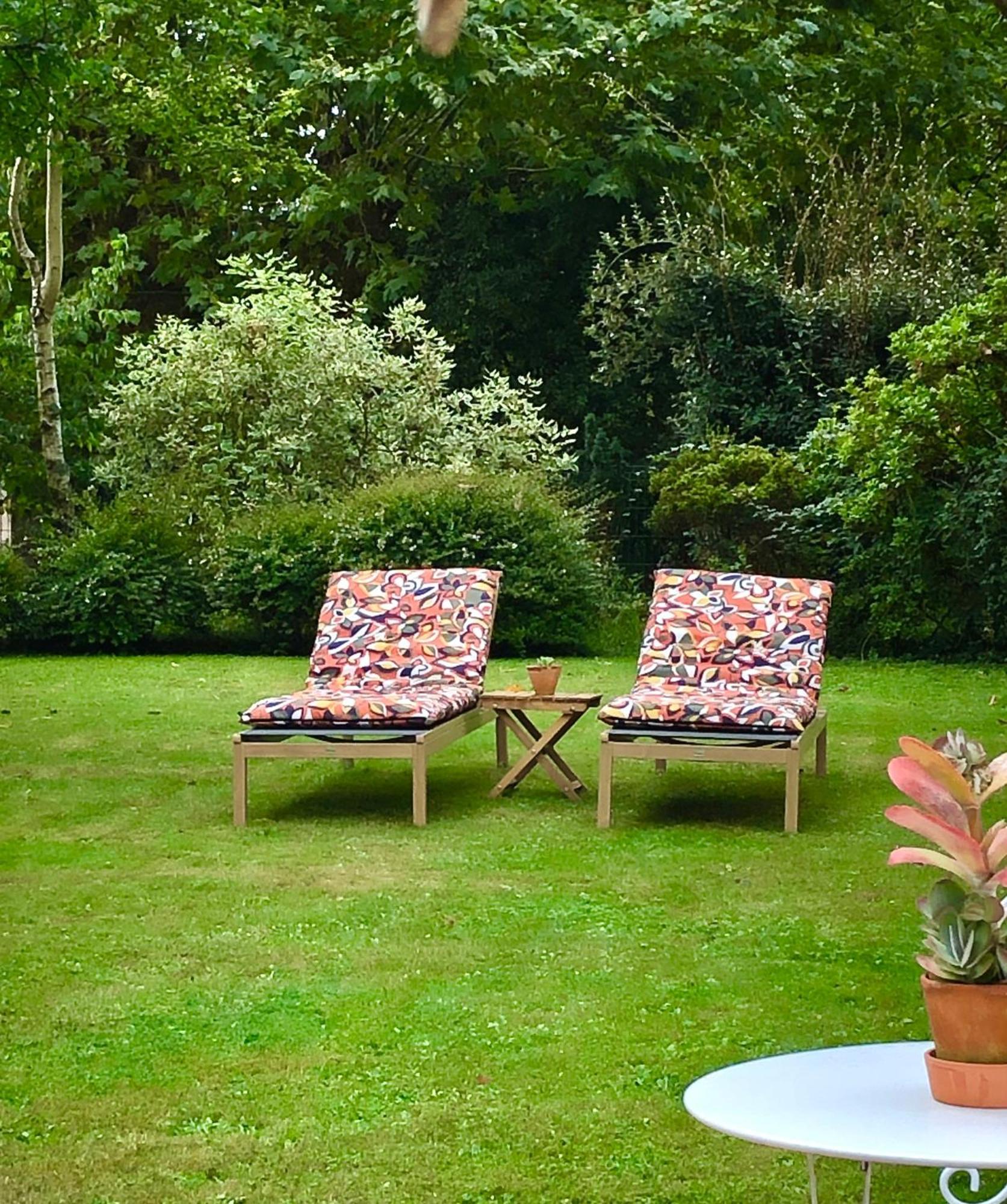 La Parenthese Bed and Breakfast Saubrigues Exteriör bild
